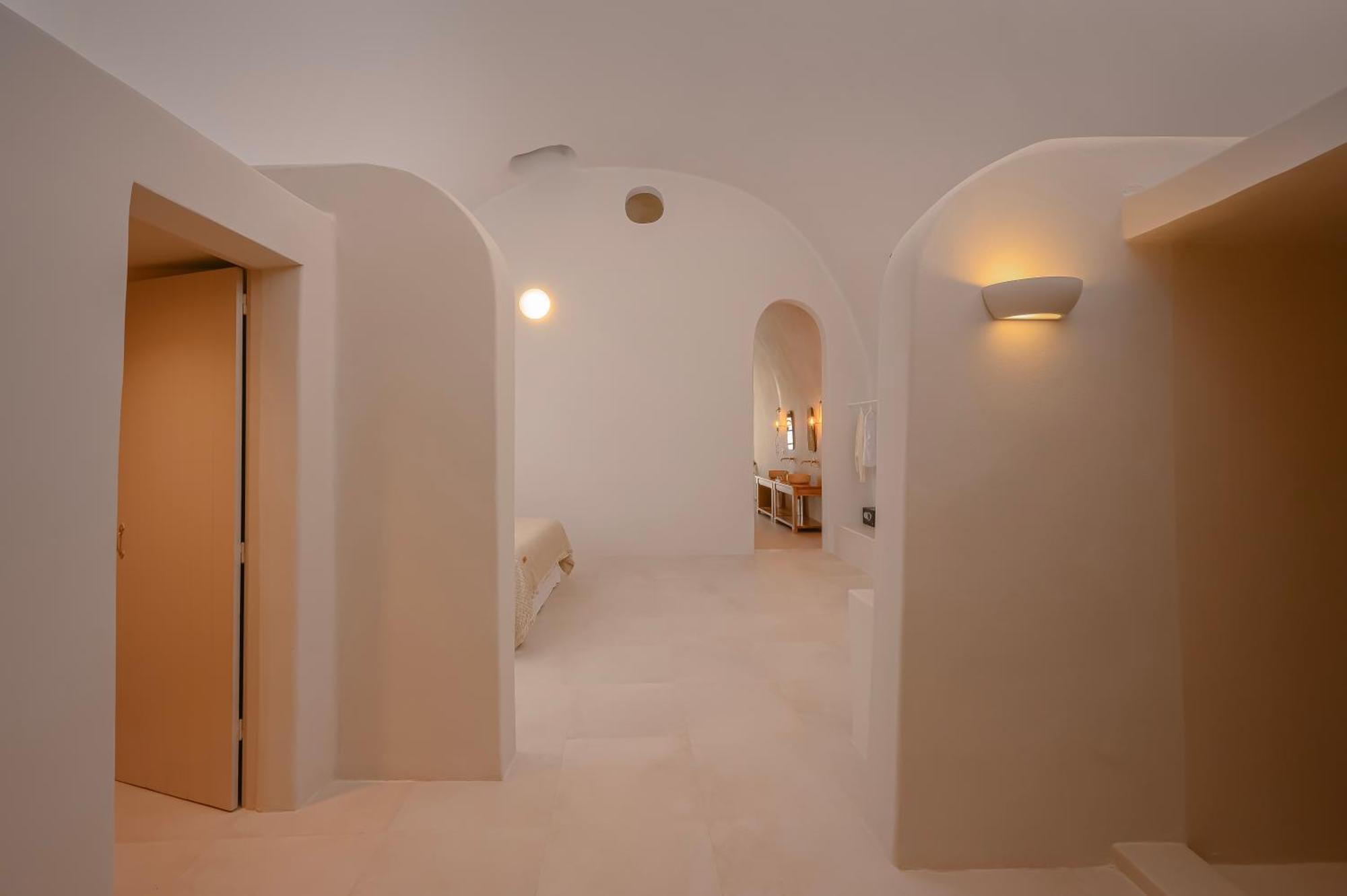 Elements Cave Suites Megalochori  Eksteriør bilde