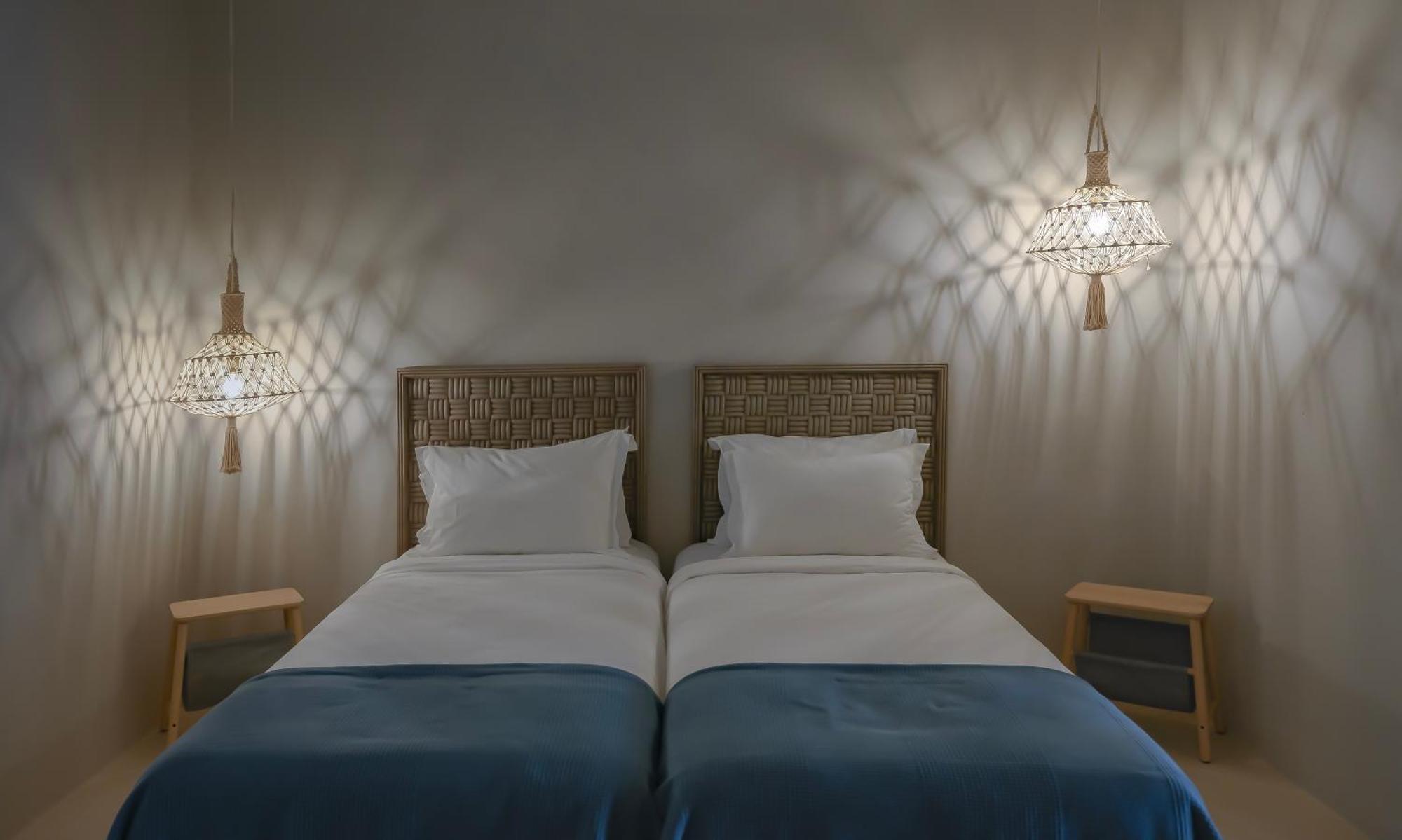 Elements Cave Suites Megalochori  Rom bilde